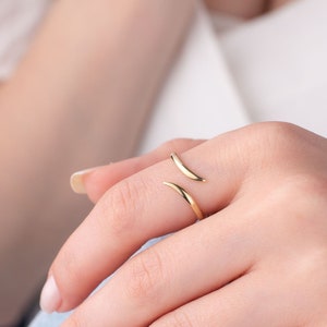 14k Solid Gold Ring, Open Wrap Ring, Open Bypass Ring, Simple Gold Ring, Gift for Her, Wraparound Ring, Gold Spiral Ring, Christmas Gift