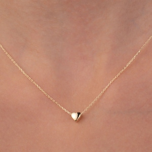 14K Solid Gold Heart Necklace, Tiny Heart Charm, Heart Charm Necklace, Gift for Her, Gold Simple Necklace, Birthday Gift, Minimalist Heart