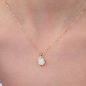 Opalite Halskette, 14k Solid Gold Halskette, Träne Opalite, Geschenk für sie, Jubiläumsgeschenk, zierliche Halskette, Pear Cut Halskette, Minimalist
