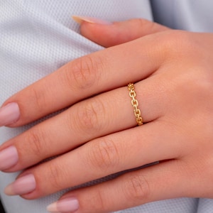 14k Solid Gold Chain Ring, Gold Link Ring, Minimalist Ring, Simple Ring, Layering Ring, Stacking Ring, Gift for Her, Dainty, Christmas Gift