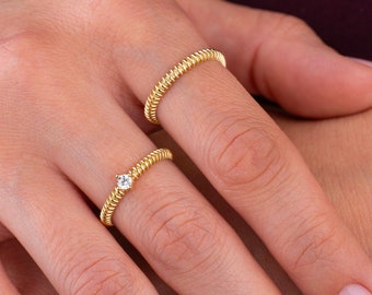 14k Solid Gold Vertical Line Ring, Minimalist Rope Ring, Stacking Ribbed, Simple Everday Band Ring, Gift for Her, Anniversary, Gift for Mom