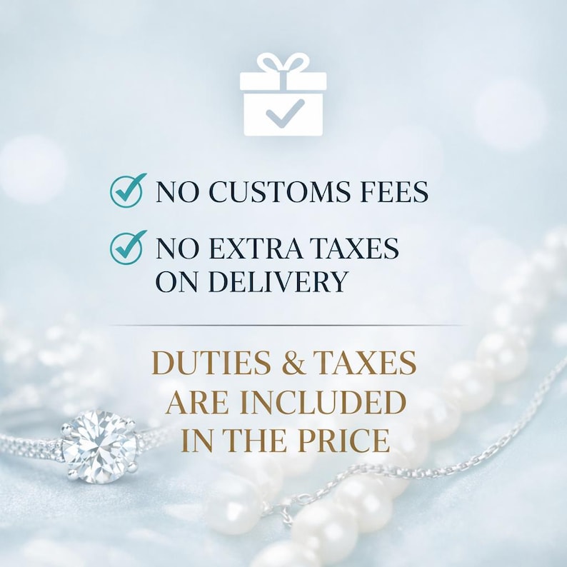 Puede incluir: Imagen con texto que dice "NO CUSTOMS FEES", "NO EXTRA TAXES ON DELIVERY" y "DUTIES & TAXES ARE INCLUDED IN THE PRICE". Un anillo de diamantes y un collar de perlas est&aacute;n en el fondo. Un icono de caja de regalo est&aacute; en la parte superior.