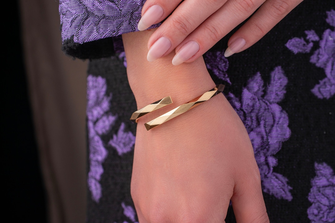 14k Gold Open Bangle Bracelet, Wraparound Bangle, Hinged Bangle, 14k