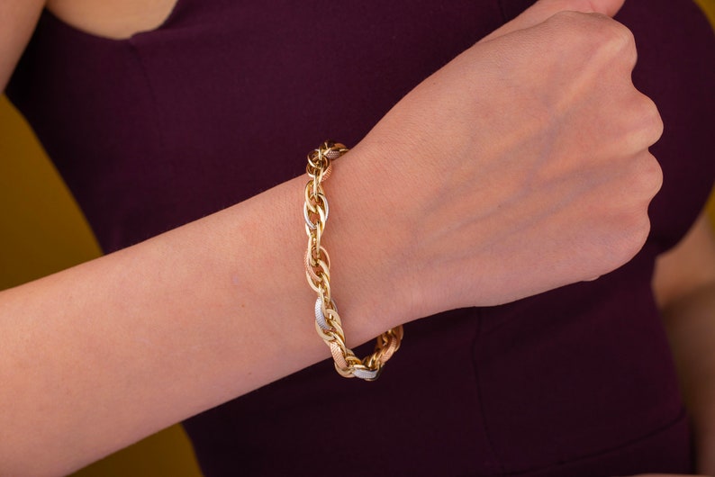 14k Solid Gold Tricolor Oval Link Bracelet, Rolo Chain, Sparkly Faceted Bracelet, Dainty Bracelet, Unique Gift for Women, Christmas Gift image 5