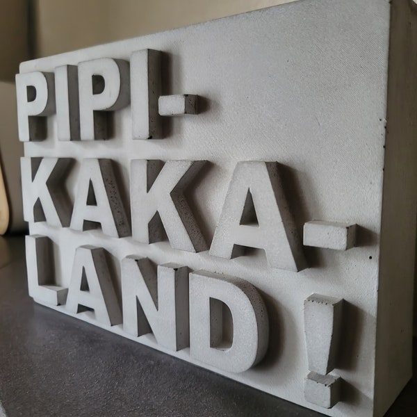 Lustiges kleines Beton-Schild Pipi-Kaka-Land für Bad oder Gäste-WC, 14 cm x 9,5 cm x 3 cm