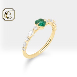 Emerald Ring / 14k Diamond Ring / Solid Gold Ring / Dainty Ring Gift for Her / Fine Jewelry By Chelebi