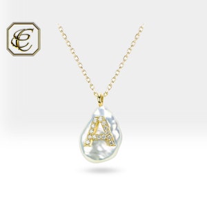 Collar de oro de 14 quilates con inicial de diamante y perla barroca. Colgante con letras de la A a la Z. Regalo personalizado de joyería de oro auténtico para ella.