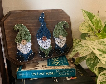 Gnome string art | String art | Wall decor | Handmade home decor | Sign | Magic | Elf | Customize | Personalize | Wall art | Whimsical