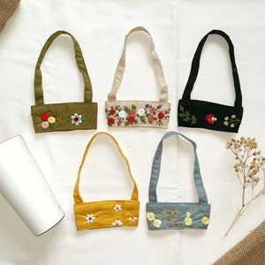 Floral bestickter Cup Carrier, handgefertigter Leinen Boba Halter, umweltfreundlicher Bubble Milk Teehalter, niedlicher Getränkehalter