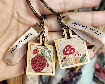 Floral Embroidered Keychain Pouch, Handmade Keyring Flower Embroidery, Cute Bag Charm, Lovely Lipstick Holder, Cute Coin Pouch
