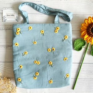 Hand Embroidered Sunflower Linen Bag, Cute Small Sunflower Embroidery Market Bag, Eco Friendly Grocery Bag, Aesthetic Bag, Handmade Tote Bag image 1