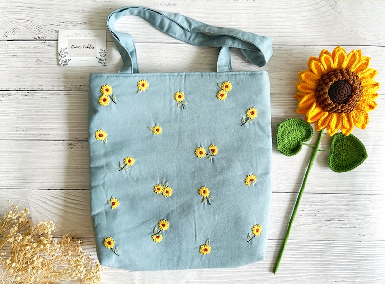 Hand Embroidered Sunflower Linen Bag, Cute Small Sunflower Embroidery Market Bag, Eco Friendly Grocery Bag, Aesthetic Bag, Handmade Tote Bag image 1