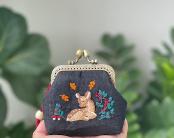 Porte-monnaie en denim brodé de cerfs, petite pochette pour la monnaie avec broderie de fleurs, porte-monnaie vintage pour femme fait main, cadeau pour elle