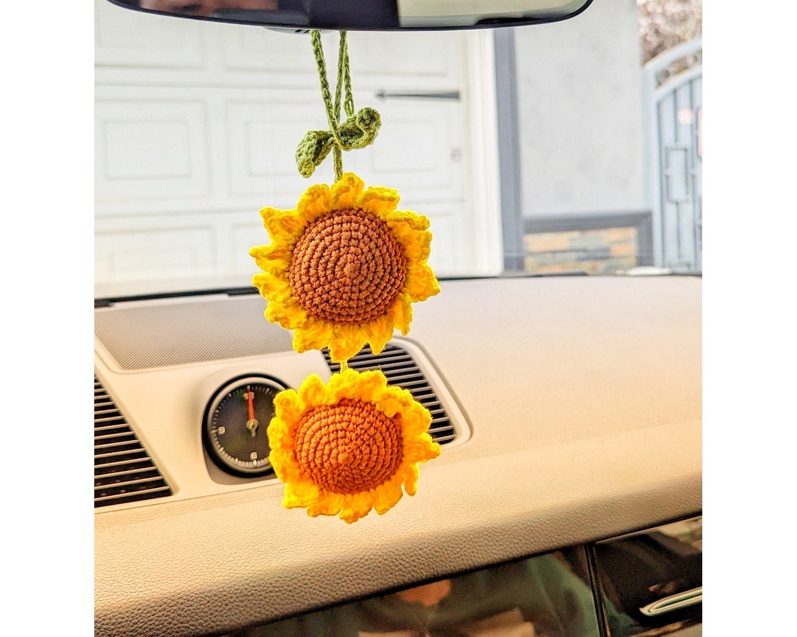 Car Mirror Hanging Accessories,Sunflower Rear View Mirror Hanging  Accessories,Crochet Car Accessories,Cute Car Decor,for Car  Cecorations,Backpack