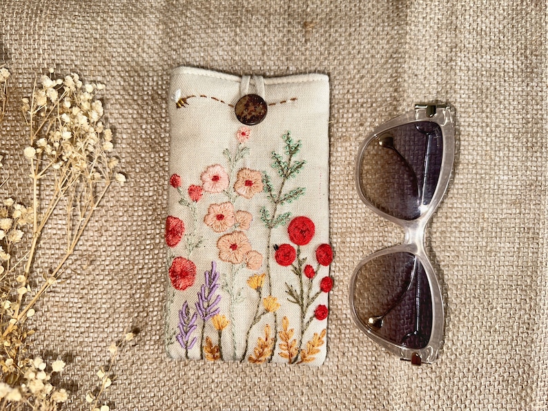 Flower Embroidered Glasses Case, Soft Linen Padded Eyeglasses Sleeve, Cute Floral Sunglasses Pouch 4.Beige-FlowerGarden