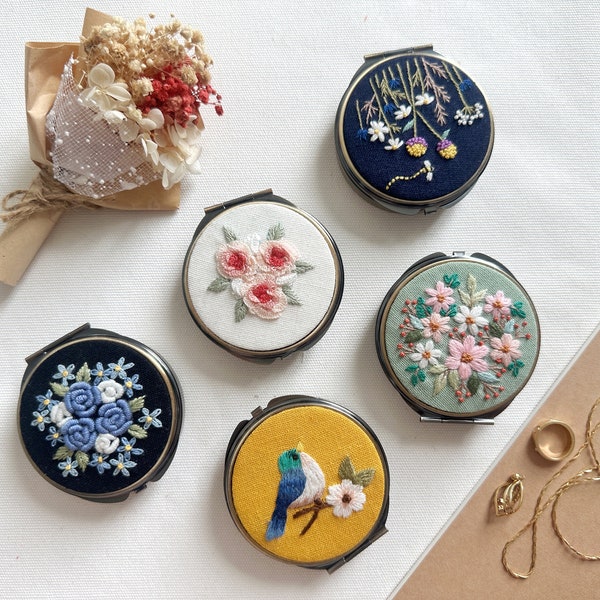 Floral Embroidered Round Jewelry Box, Cute Compact Mirror, Aesthetic Bridesmaid Gift, Valentine's Gift