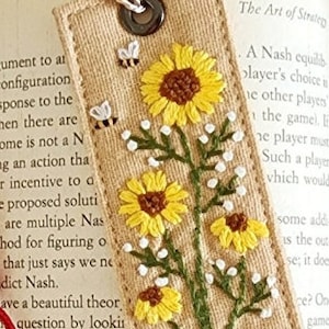 Floral Embroidered Bookmark, Cute Handmade Flower Bookmark, Linen Hand Embroidered Bookmark, Unique Gifts For Book Lovers image 4