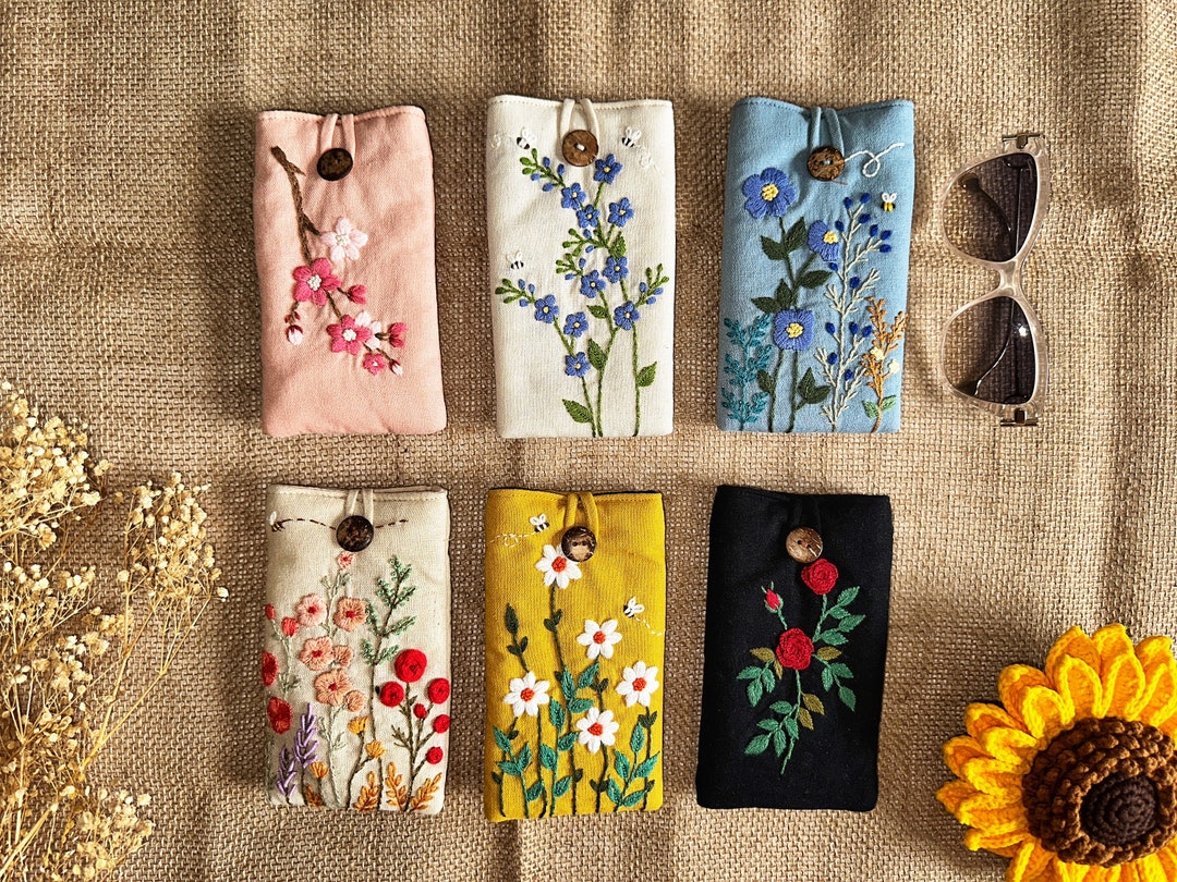 花の刺繍が施されたメガネケース、柔らかいリネンのパッド入り眼鏡