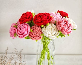 Rose au crochet fini fait main, bouquet de fleurs au crochet, bouquet de mariage, cadeau d'anniversaire, cadeau de pendaison de crémaillère, décoration d'intérieur, art au crochet