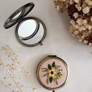 Floral Embroidered Compact Mirror, Vintage Makeup Mirror, Gift For Her, Aesthetic Bridesmaid Gift, Bridesmaid Compact Mirror, Collection 1 6. Yellow flower
