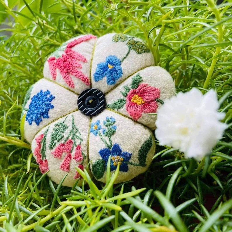 Embroidered Pin Floral Embroidered Pin Cushion Handmade, Blue Pink Flower Embroidery ...