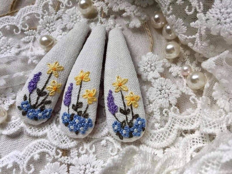 Lavender Baby Breath Pearl Embroidered Hair Barrettes For Women Girl, Embroidered Hair Clip, Flower Snap Clips, Handmade Hairclip 2. Lavender Garden