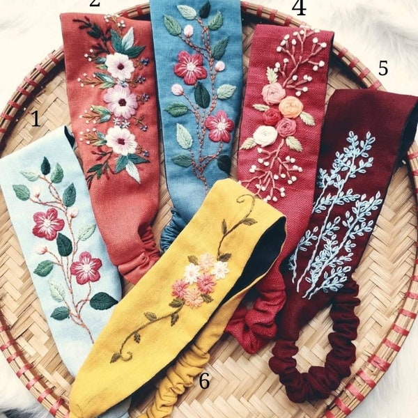 Floral Hand Embroidered Linen Turban. Handmade Hair Turban Flower Embroidery. Cute Hair Accessories Spring Summer