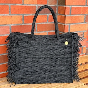 Bolso tote de rafia de crochet negro: bolso de playa tejido a mano