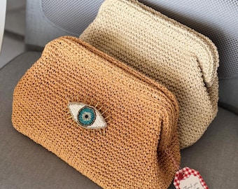 Handmade Straw Woven Clutch Bag: Raffia Crochet Beach Bag