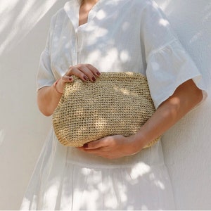 Handmade Raffia Woven Clutch: Boho Summer Beach Bag
