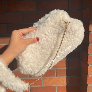 Handmade Furry Bag,White teddy bag,fluffy Pouch Bag/Luxury Plush  Bag/Shearling Clutch/Faux Fur Retro Purse,valentine's day gift for women