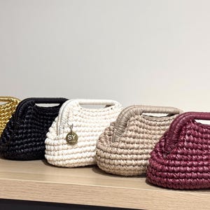 Bolso de mano con asa superior y bolsa de cuero tejido / Bolso de mano de noche pequeño