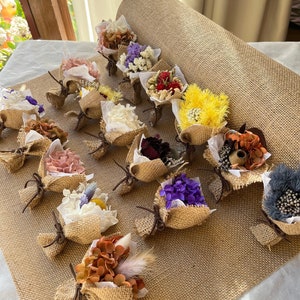 Mini Dried Flower Bouquet, Mini Posy, Wedding Favors, Party Favor, Thank You Gifts, Fridge Flower, Car Flower, DIY, Fun Home Decor