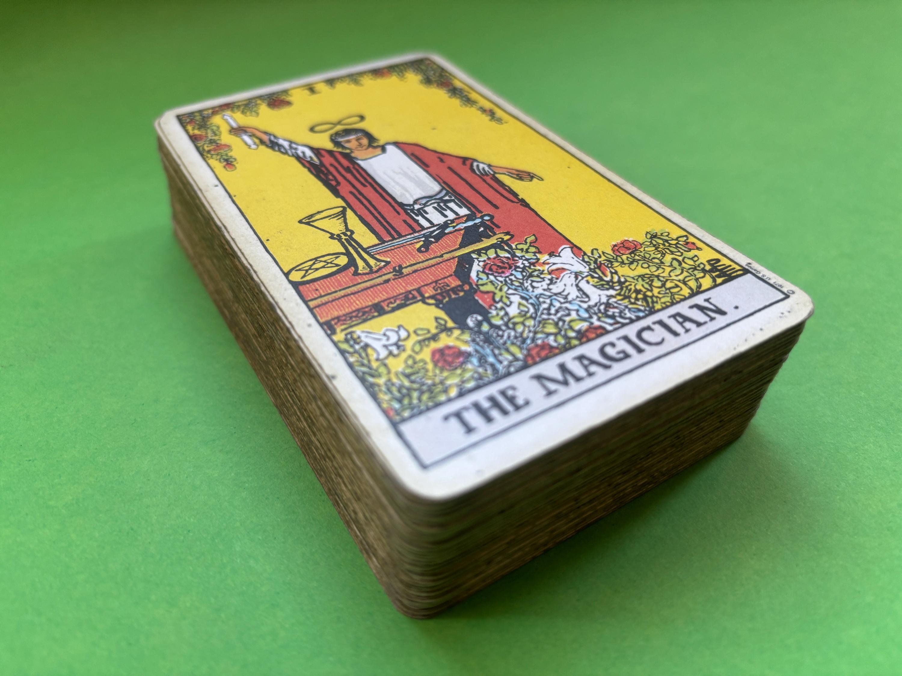 Agmuller tarot deck - Etsy 日本