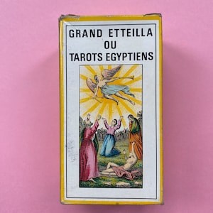vintage Grand Etteilla gitan égyptien, Tarots Egyptiens, Tarot par BP Grimaud 1970, OOP. Cartes épaisses, pas de coins arrondis.
