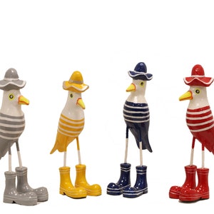 Gaviota con botas y sombrero, aprox. 28 cm; Colores diferentes; vistoso