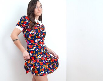 Vintage 50s/60s Bright Floral Collared Dress