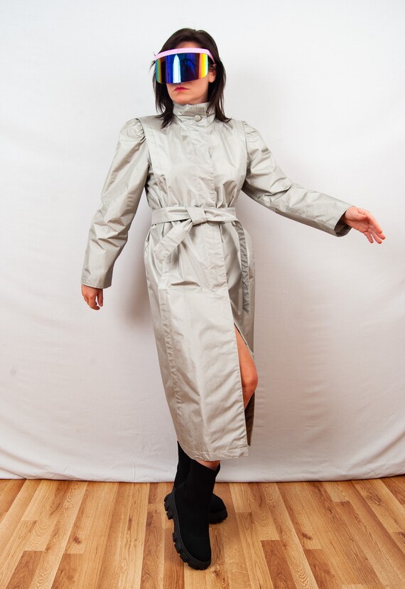 Vintage 80s Metallic Silver Mod Fit Trenchcoat fro