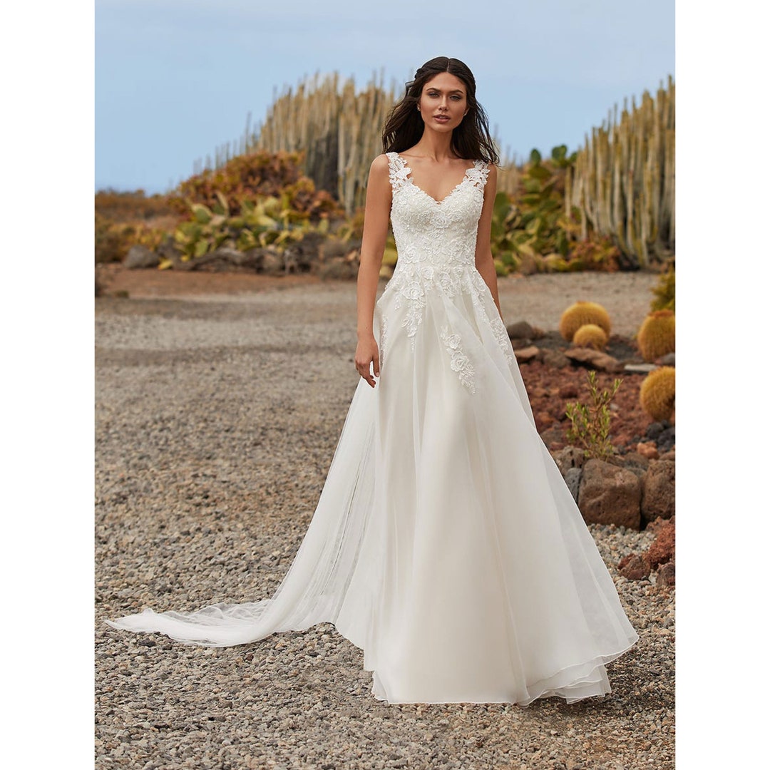 Boho Wedding Dress, Lace Bridal Dress, Tulle Wedding Dress, Bohemian