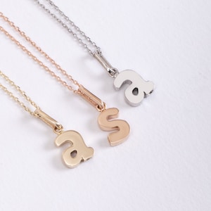 Colgante de urna de cremación con letras minimalistas, colgante de letras iniciales de oro real de 14 quilates y 18 quilates para cenizas, collar de urna con alfabeto de recuerdo personalizado