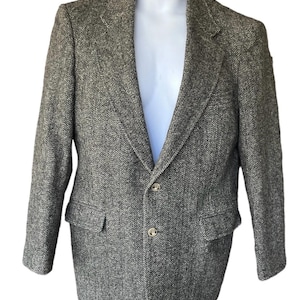 Vintage Arnold Palmer Blazer 40R Gray Blue Wool Herringbone 2 Button Sport Coat Classic Single Vent Preppy Tweed Jacket