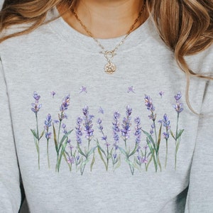 Vintage Flower Sweatshirt, Pressed Flower, Watercolor Floral, Lavender, Boho Cottagecore, Fairycore, Wildflower Shirt, Pastel Botanical