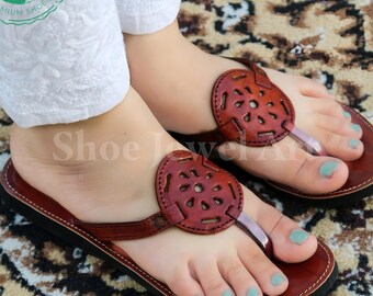 Brown Leather Womens Sandals, Handmade Everyday Womens Flats, Classic Summer Slides Spartan Beach Thongs Sandals, Handmade Gifts for womens,