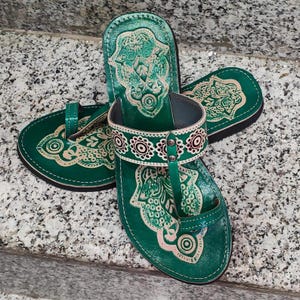 Boho Leather Handmade Slip on Sandals for women, Kolhapuri Slippers, Traditional Flats, Wedding Slippers, Ethnic sandal, Gift for bridesmaid