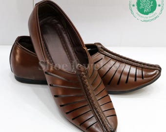 Mens Brown Leather Jutti Shoes: Indian Ethnic Slip-ons - Etsy display picture 3