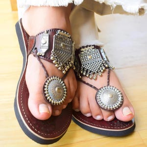 Handmade Ethnic Kolhapuri Sandals for women, Bridesmaid Slippers, Silver Embellishments Boho Sandals, Women Brown Leather Traditional Sandal
