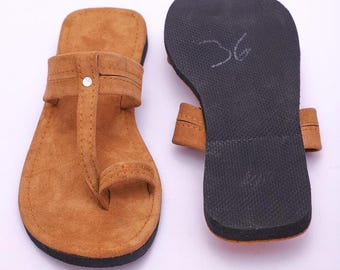 Handmade Suede Kolhapuri Sandals: Tan Leather Toe Ring Flats