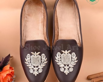 Braune Bestickte Herren Mojari Schuhe: Ethnische Hochzeit Jutti