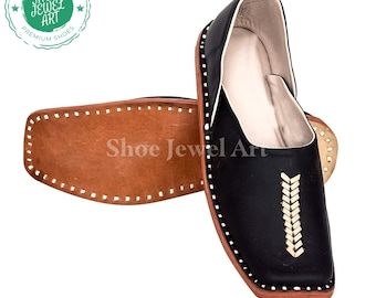 Handmade Leather Mojari Shoes: Arabian Nights Ethnic Loafers