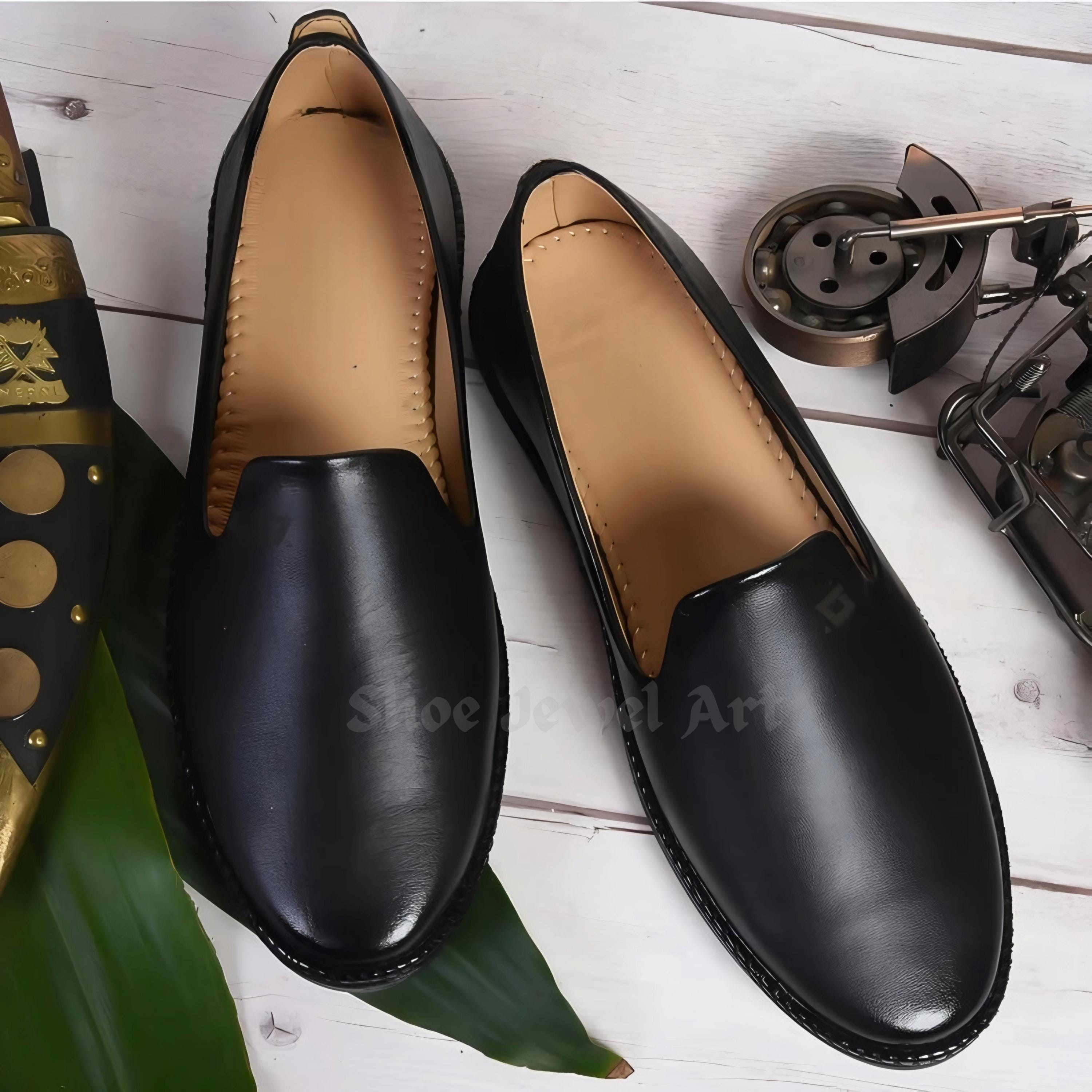 Punjabi style Mojari Mens Black Shoes, Men's Groom Slip On, Handmade Comfortable Loafers, Ethnic wear Shoes For Occasion, Gift for Groomsmen